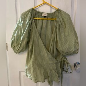 Universal Threads Top